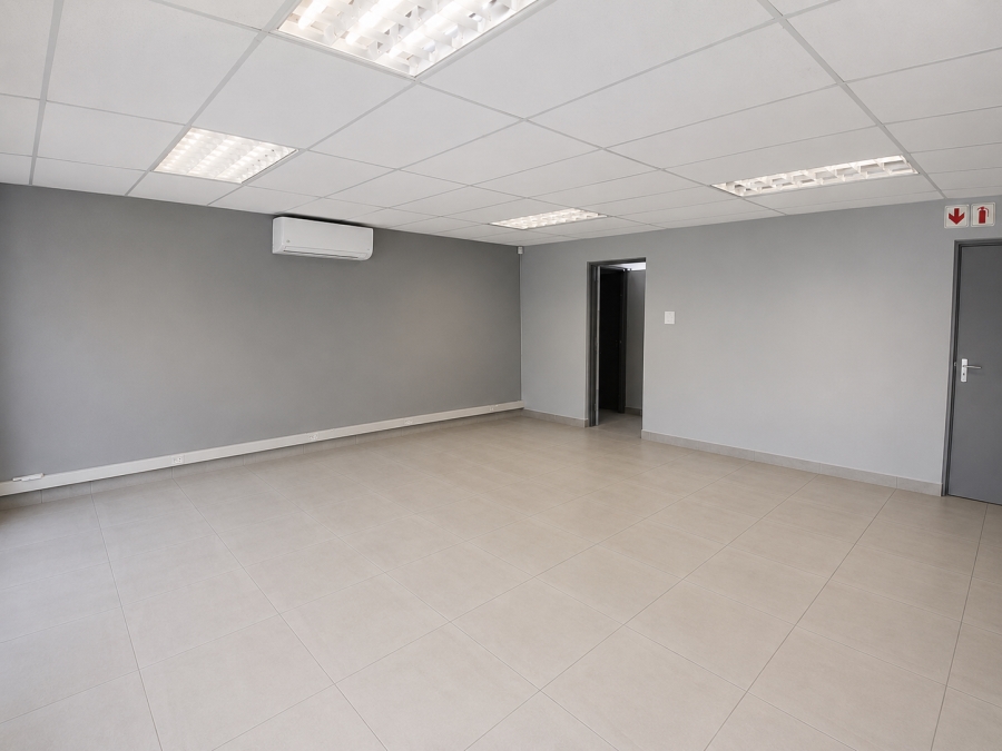 To Let Commercial Property for Rent in Safari Gardens North West
